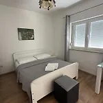 Aparthotel Mm 3*