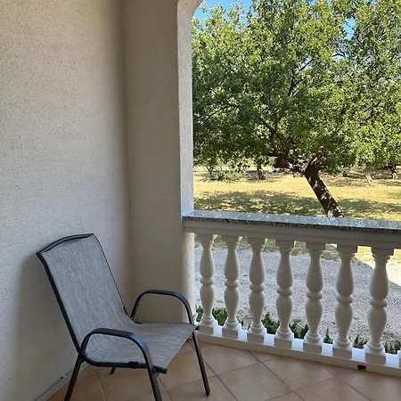 Mm 3* Starigrad Paklenica