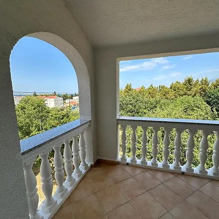 Mm 3* Starigrad Paklenica