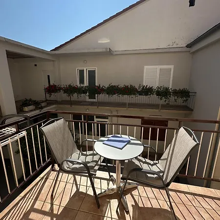 Mm Aparthotel Starigrad Paklenica