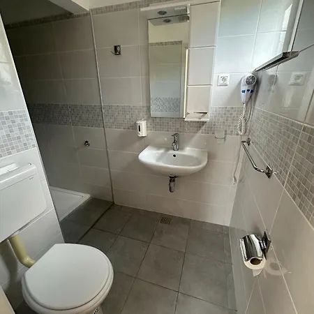 Apart Otel Mm Starigrad Paklenica