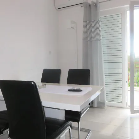 Aparthotel Mm *