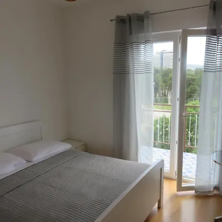Mm Aparthotel Starigrad Paklenica