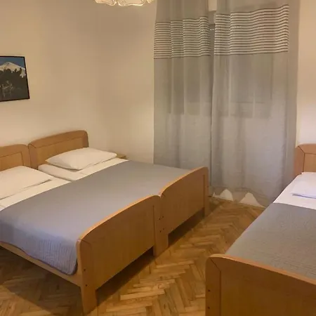 Aparthotel Mm *