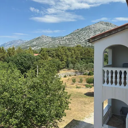 Mm Starigrad Paklenica